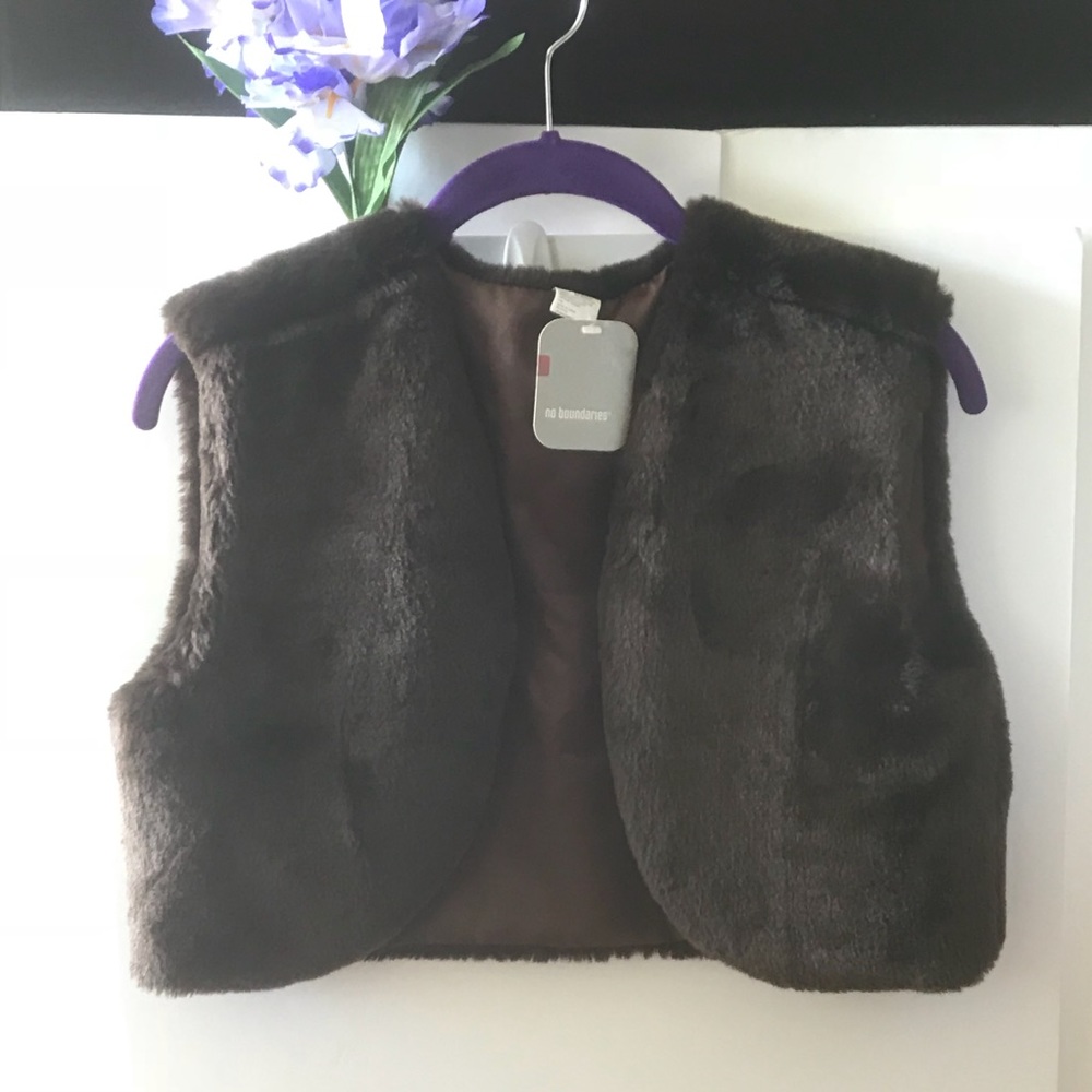 Girl’s Faux Fur Vest